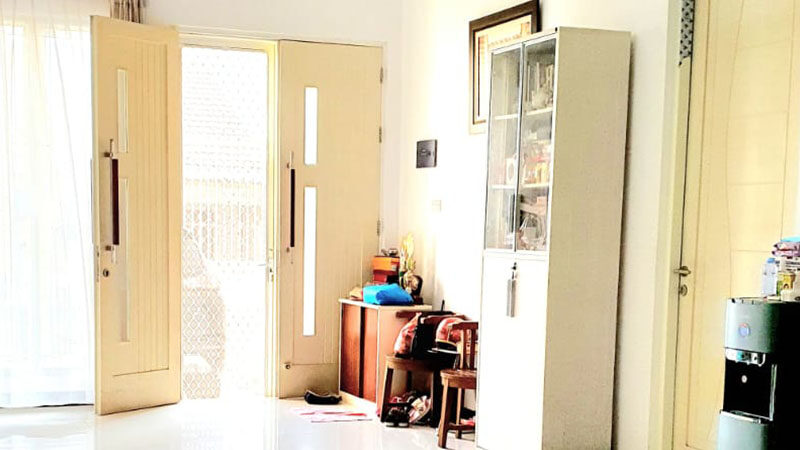 Perusahaan real estate Surabaya