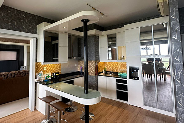 jual properti apartemen surabaya